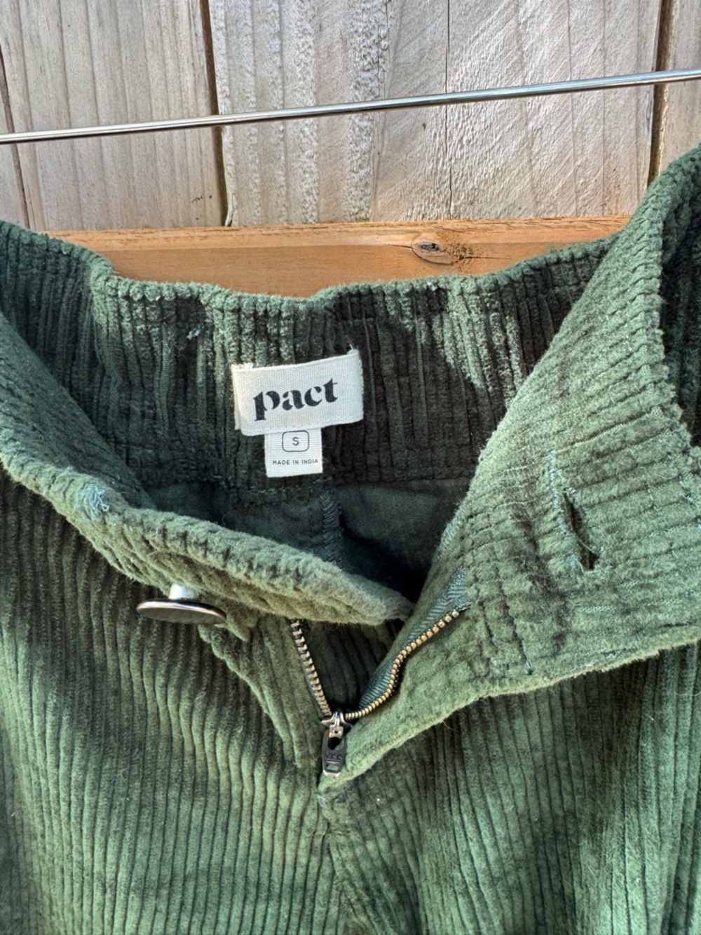 Pact organic wide leg cropped corduroy pants - Picture 4 of 6